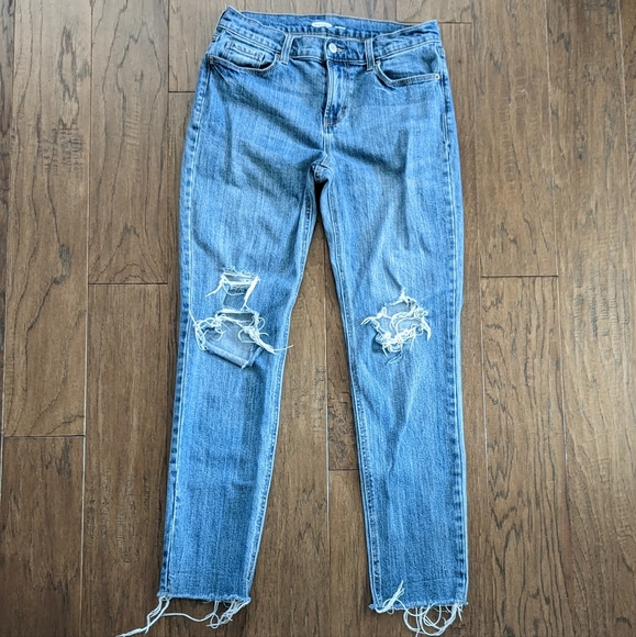Old Navy Denim - 🌟2for$20! Old Navy Distressed Boyfriend Jeans Size 4